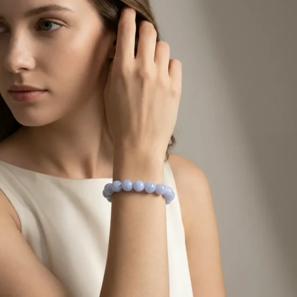 Blue Lace Agate Beaded Bracelet – Natural Calm Elegance