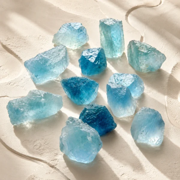 Fluorite Pocket Stone – Ocean Mist