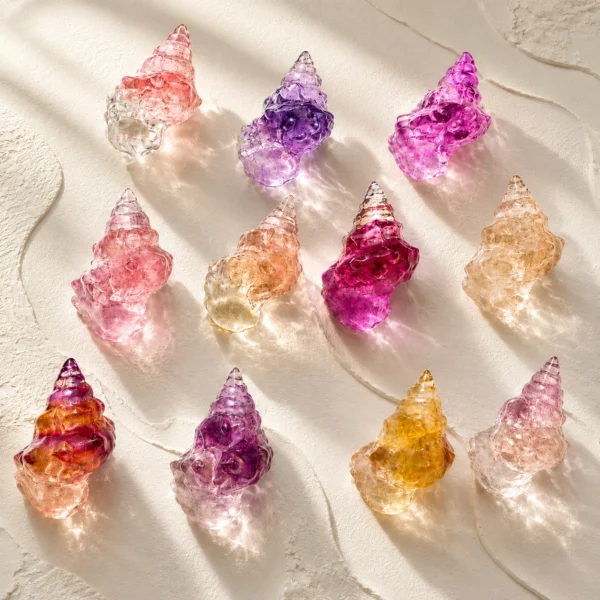 Rainbow Glass Seashell Ornament – Colorful Ocean-Inspired Decor