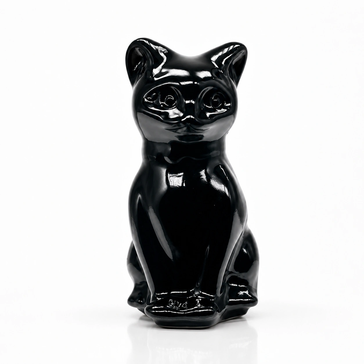 Obsidian Cat Figurine Home Decor Ornament
