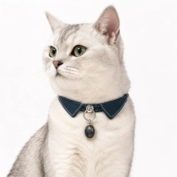 Blue Tiger Eye Cat Collar Charm – Elegant Detachable Crystal Pendant