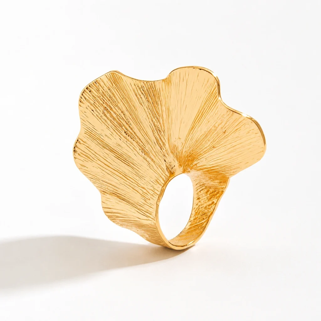 Vintage Floral Statement Ring – Textured Alloy Design
