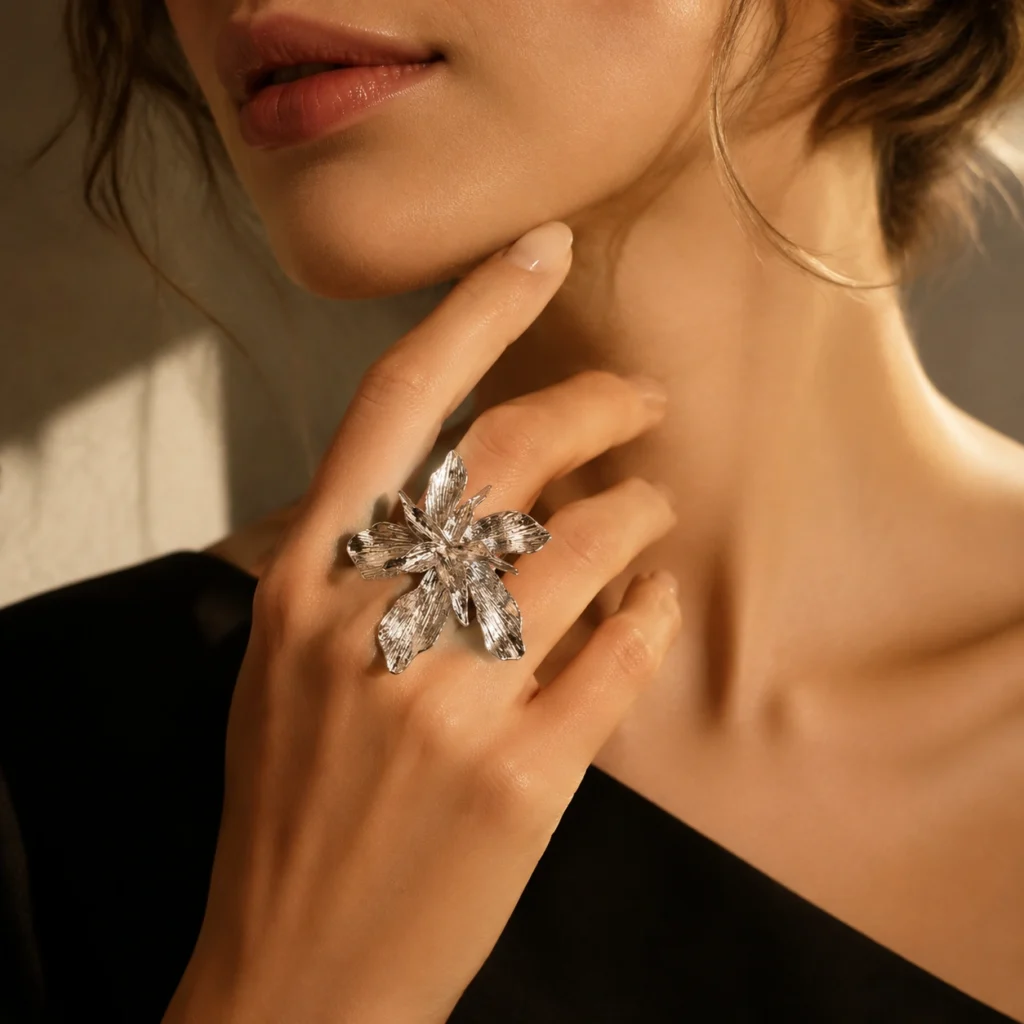 Flower Statement Ring – Double Layer Alloy Design
