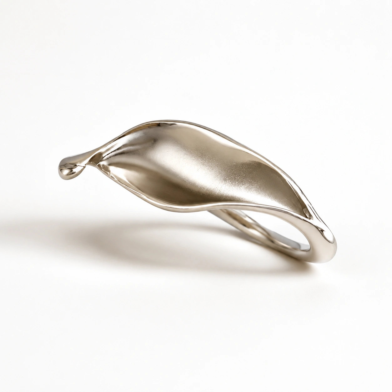 Leaf Wrap Statement Ring – Adjustable Gold & Silver Alloy Ring