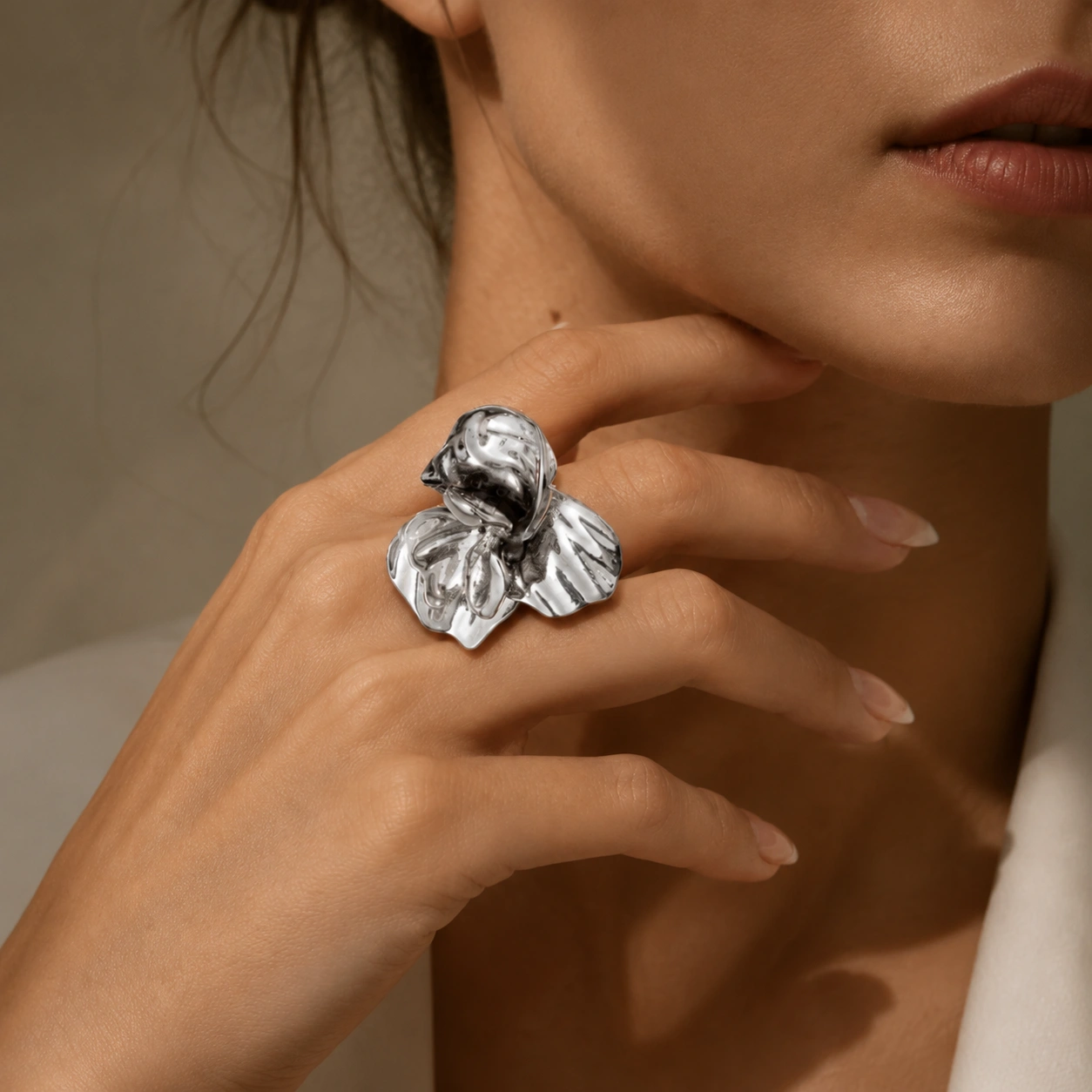 Vintage Alloy Oversized Flower Statement Ring
