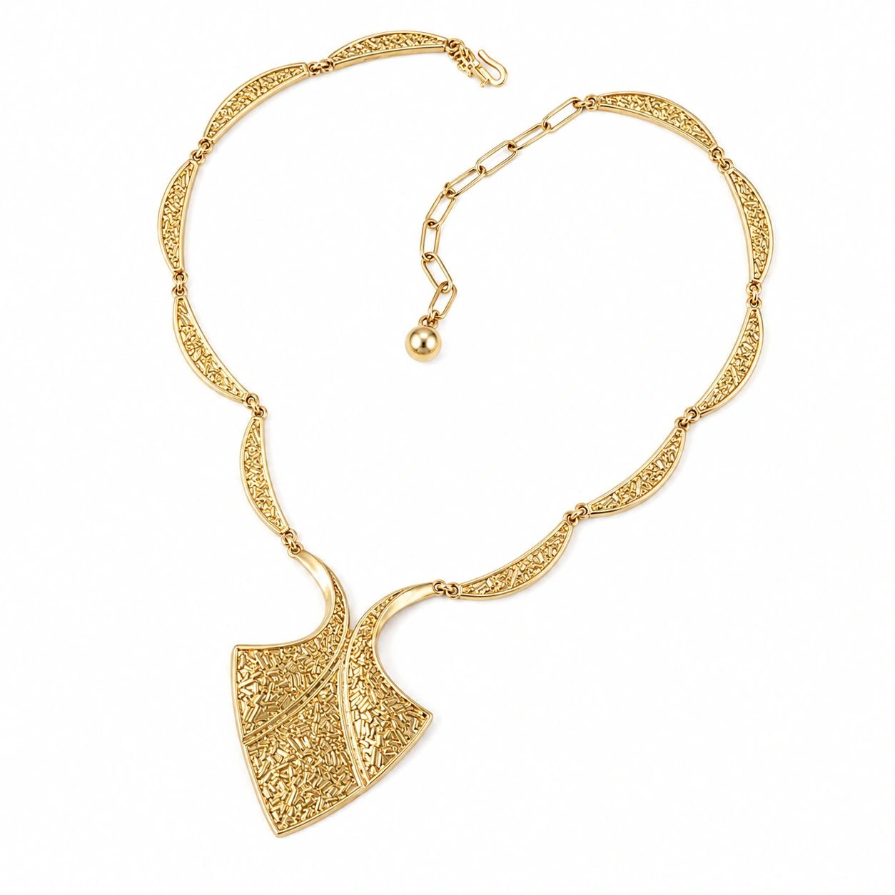 Vintage Embossed Alloy Diamond Pendant Statement Necklace